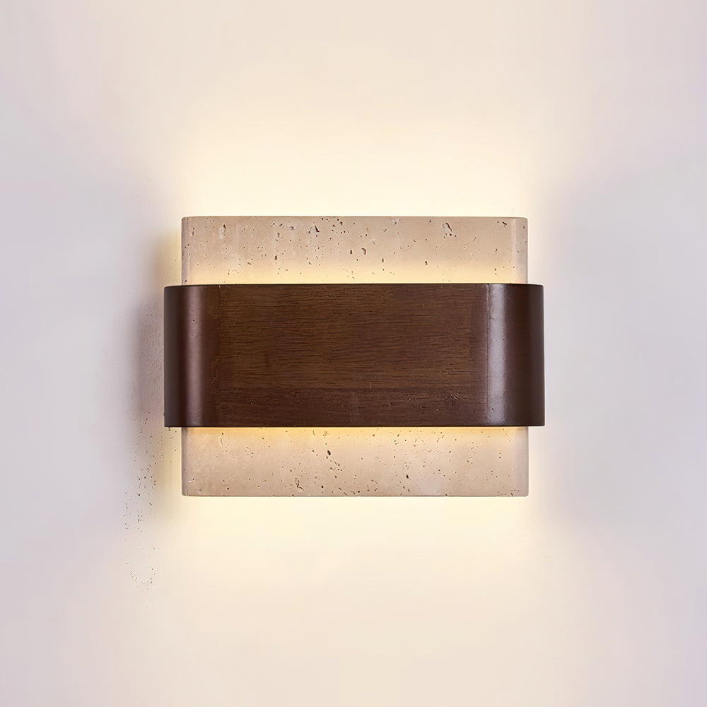 Valeneria travertin wandlamp met houten afwerking in boogvorm
