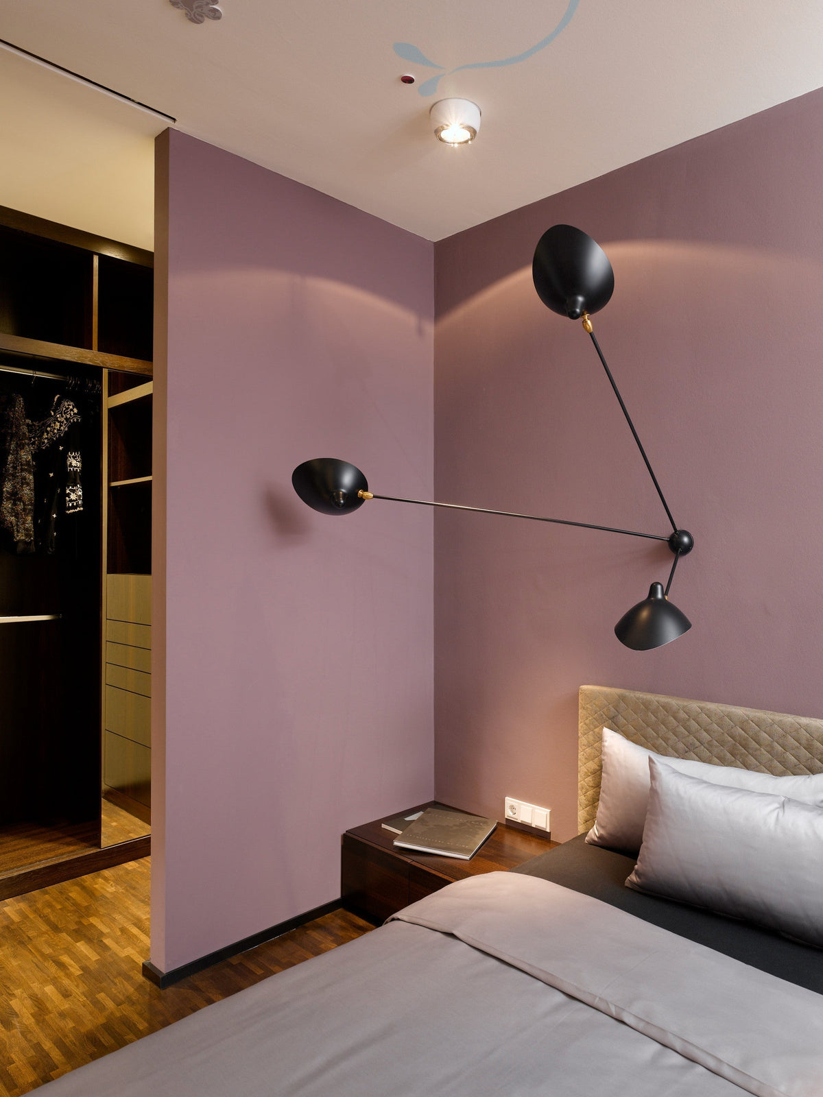 Elaoraine plafondlamp driearm zwart sculpturaal