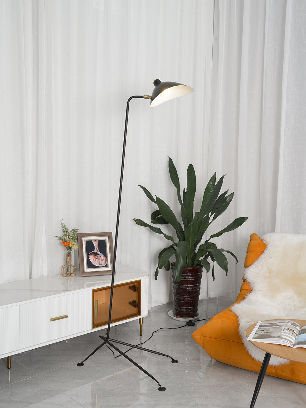 Nellie Minimalistische vloerlamp