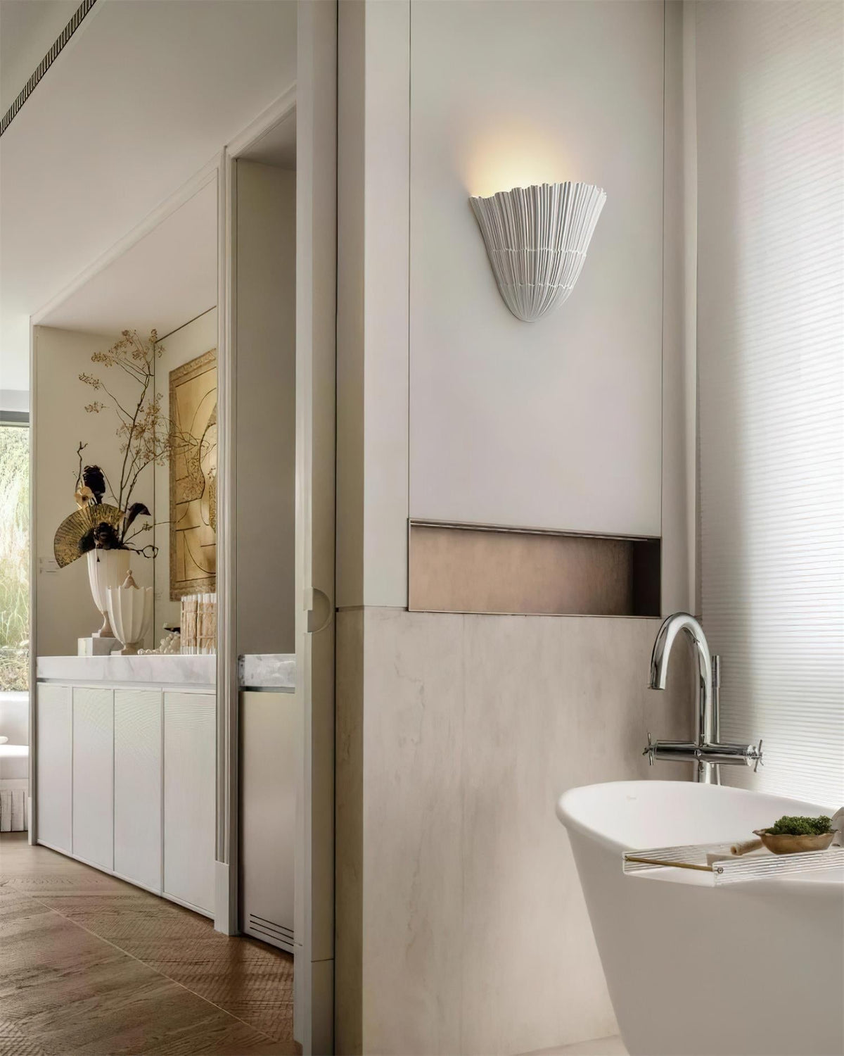 Veloraine wandlamp