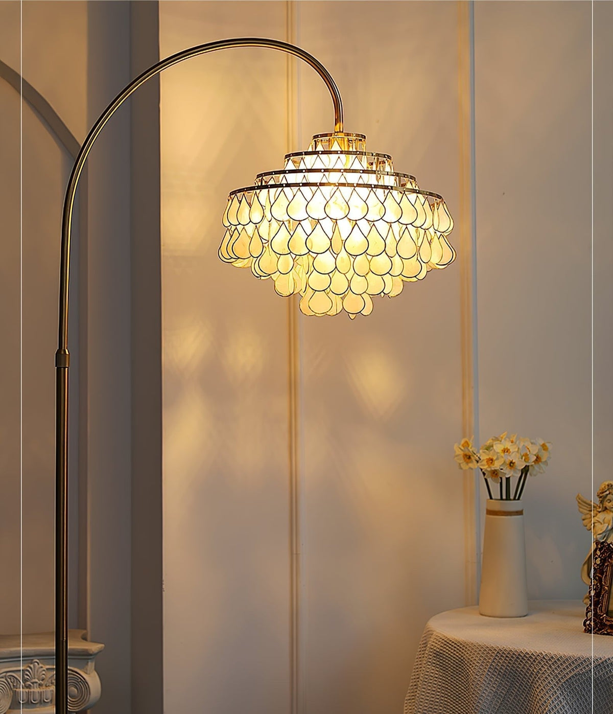 Emily vloerlamp in goudkleurige afwerking