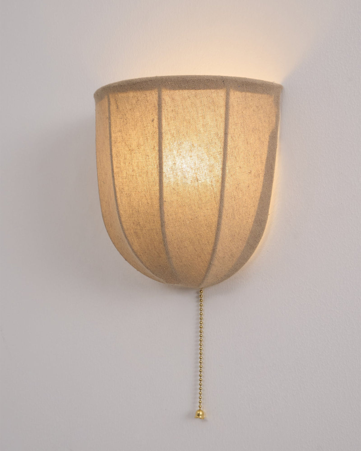 Griswold wandlamp met linnen stof