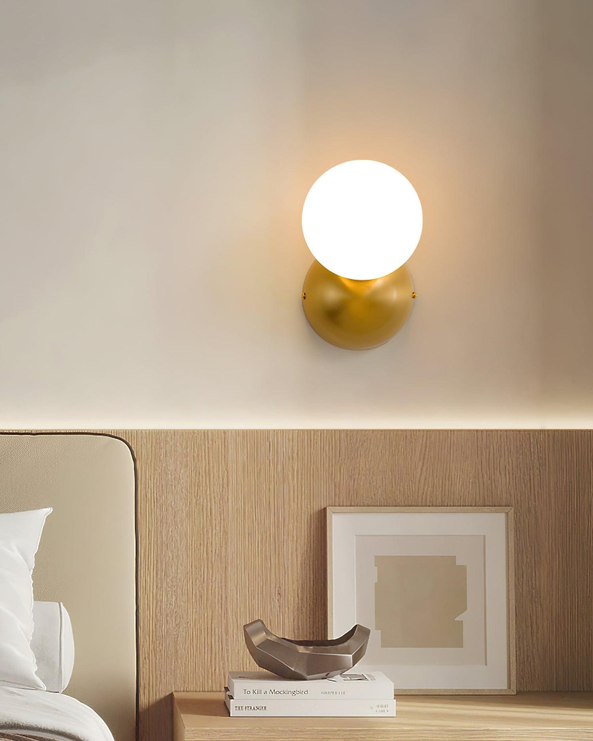 Velirina Bolvormig Glas Messing Wandlamp