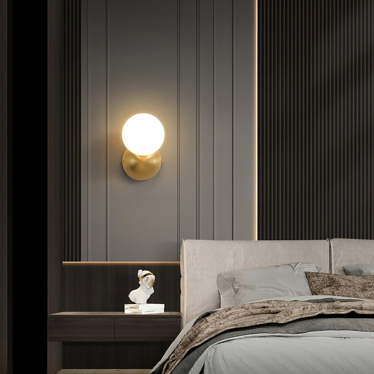 Velirina Bolvormig Glas Messing Wandlamp