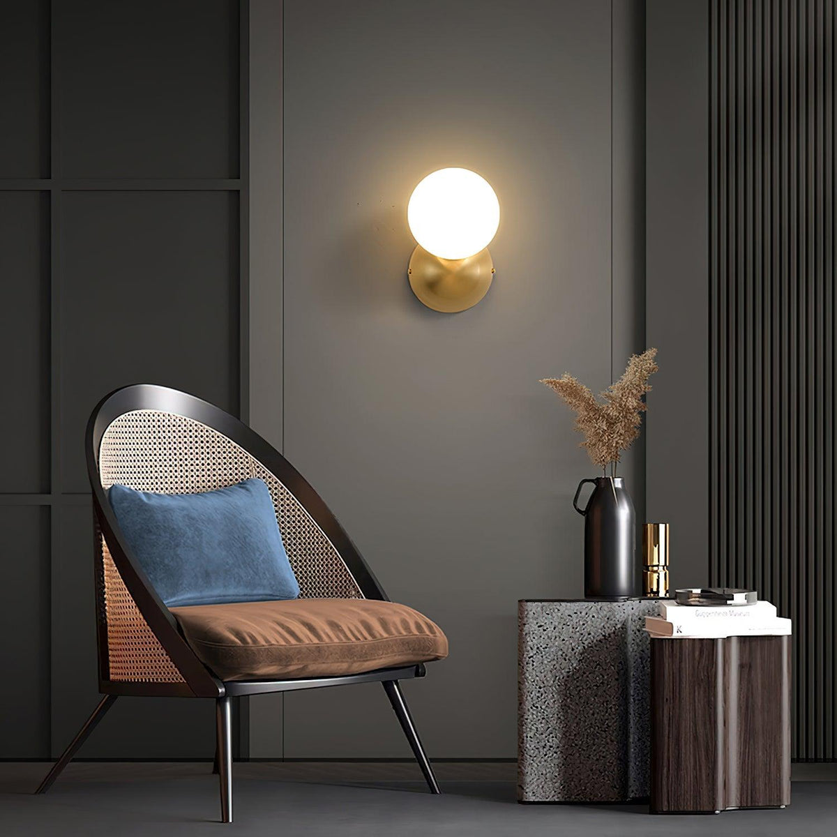 Velirina Bolvormig Glas Messing Wandlamp