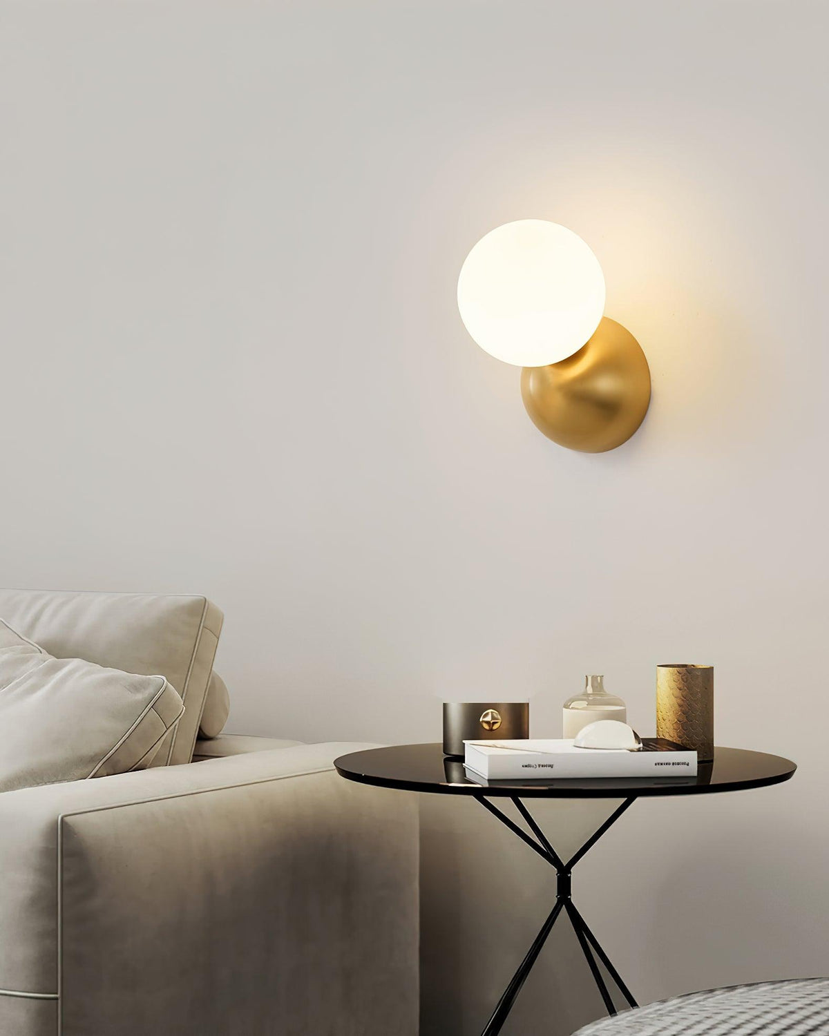 Velirina Bolvormig Glas Messing Wandlamp