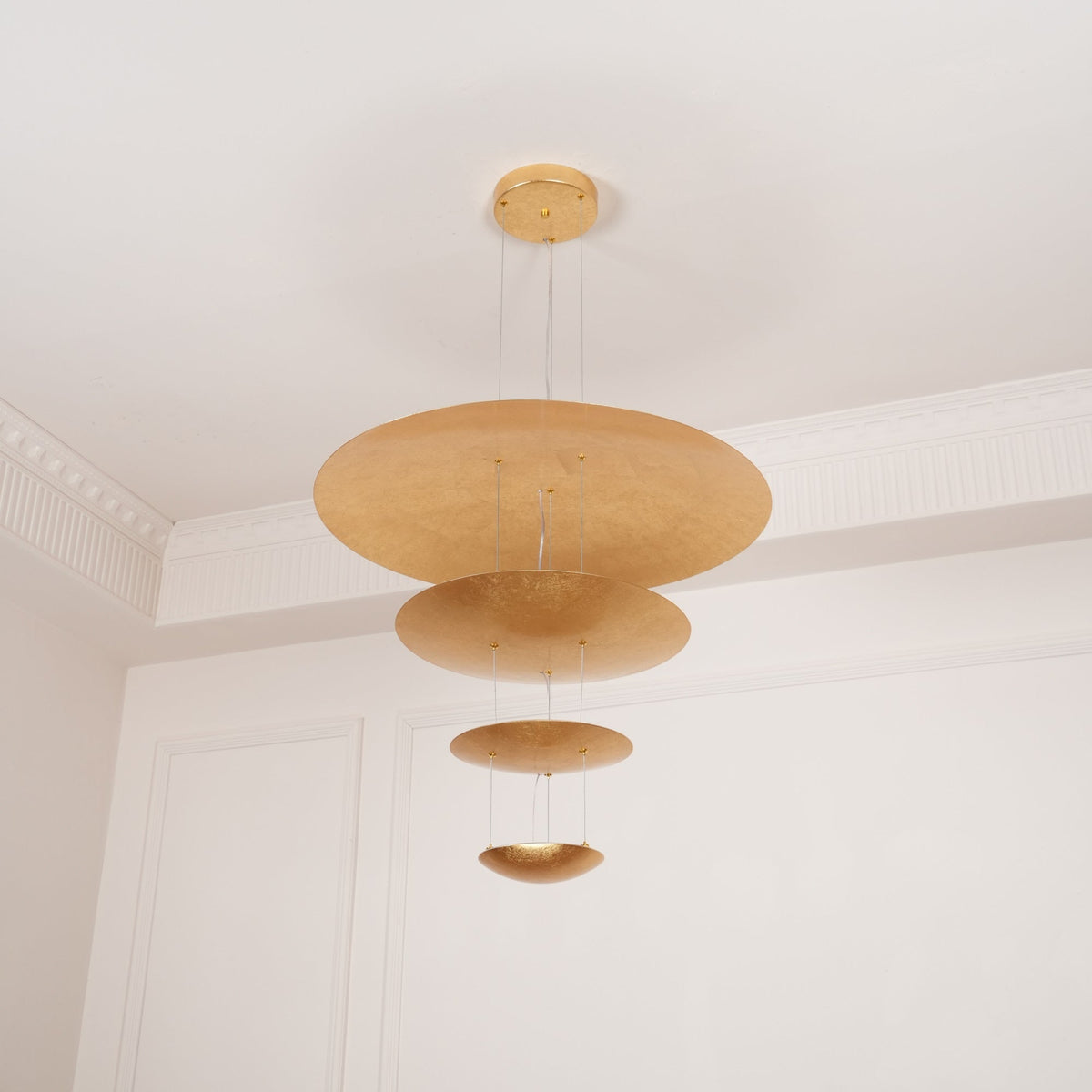 Phelion gelaagde hanglamp van goudfolie