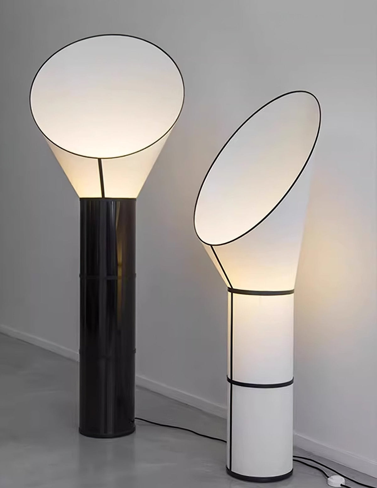 Thornevale Sketch Line vloerlamp