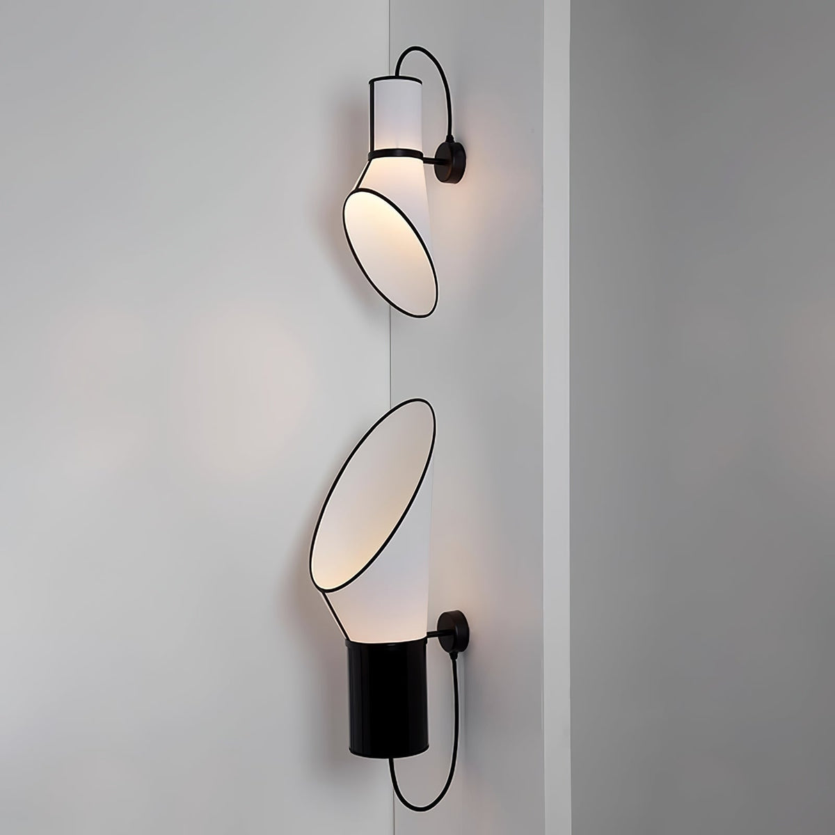 Moorcrest Sketch Line wandlamp