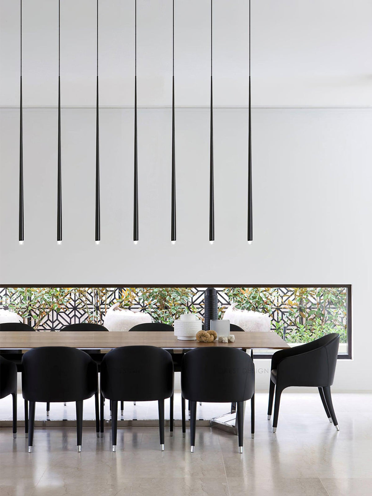 Reveno Kroonluchter Slender Cone Lineair Zwart Minimalistisch