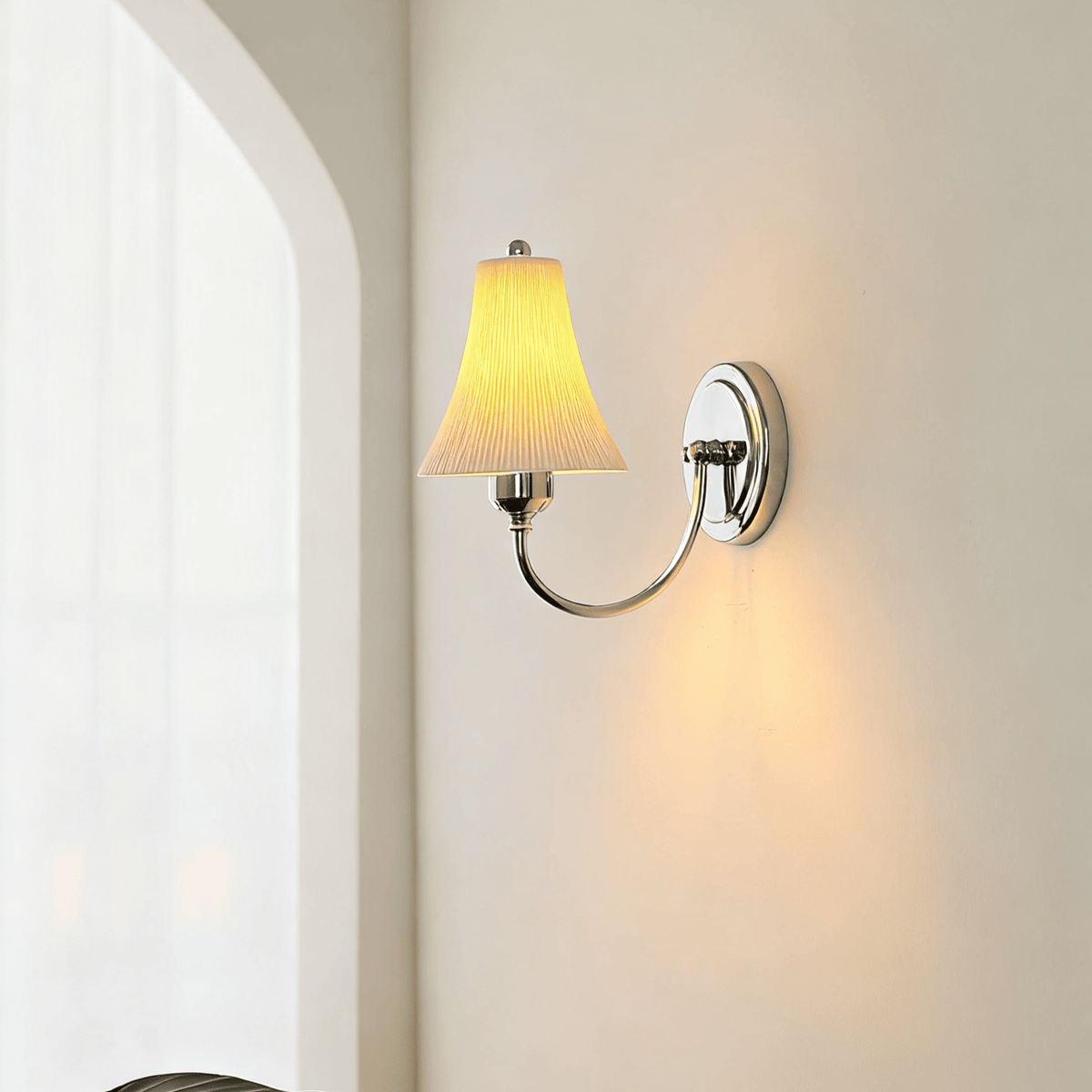 Selwyn wandlamp met smalle taille