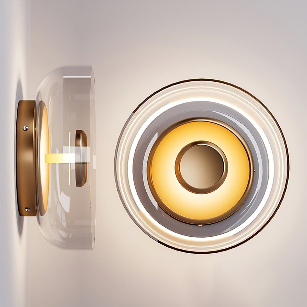 Aether messing wandlamp met glazen kap