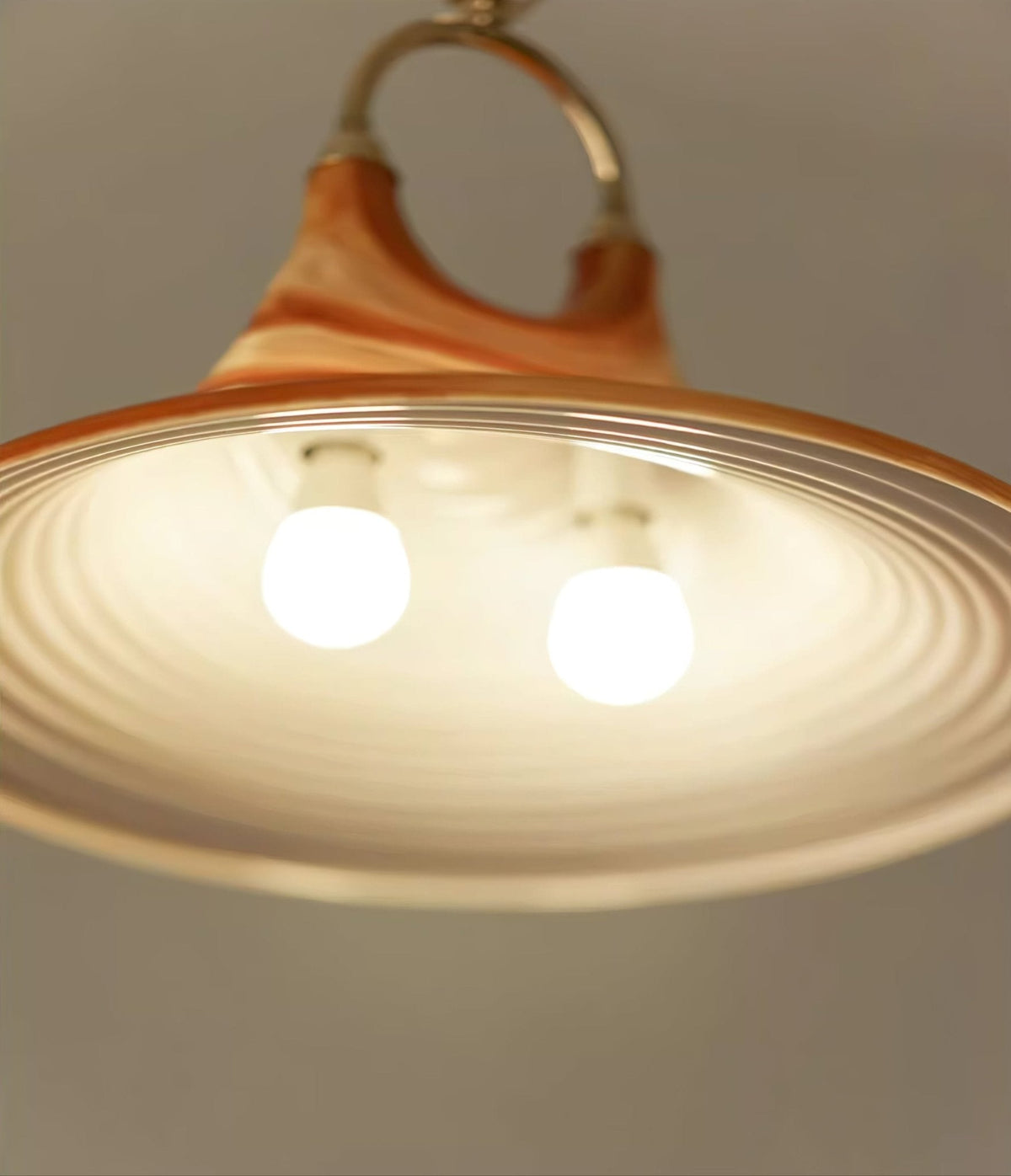 Aurmiros moderne hanglamp met minimalistisch draaiend glasontwerp