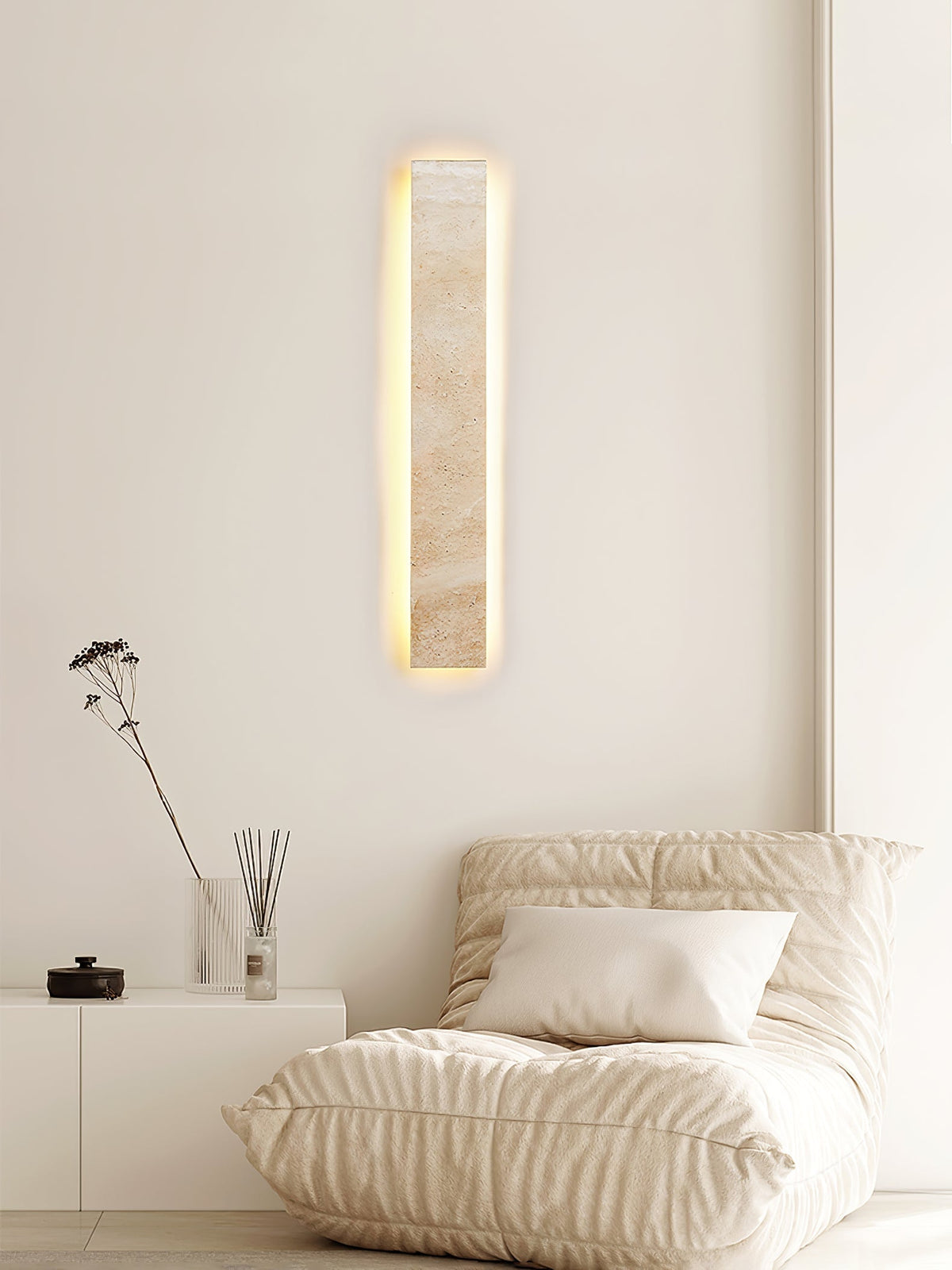 Tavoelia Slim rechthoekige wandlamp van geel travertin