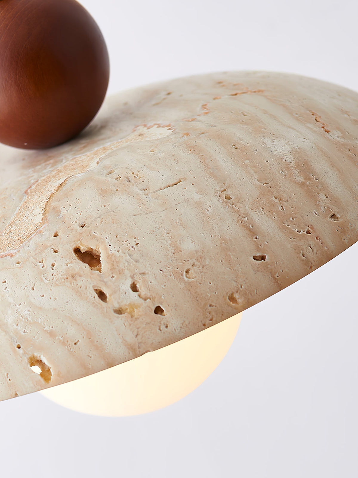 Nerix hanglamp van geel travertin en walnoothout