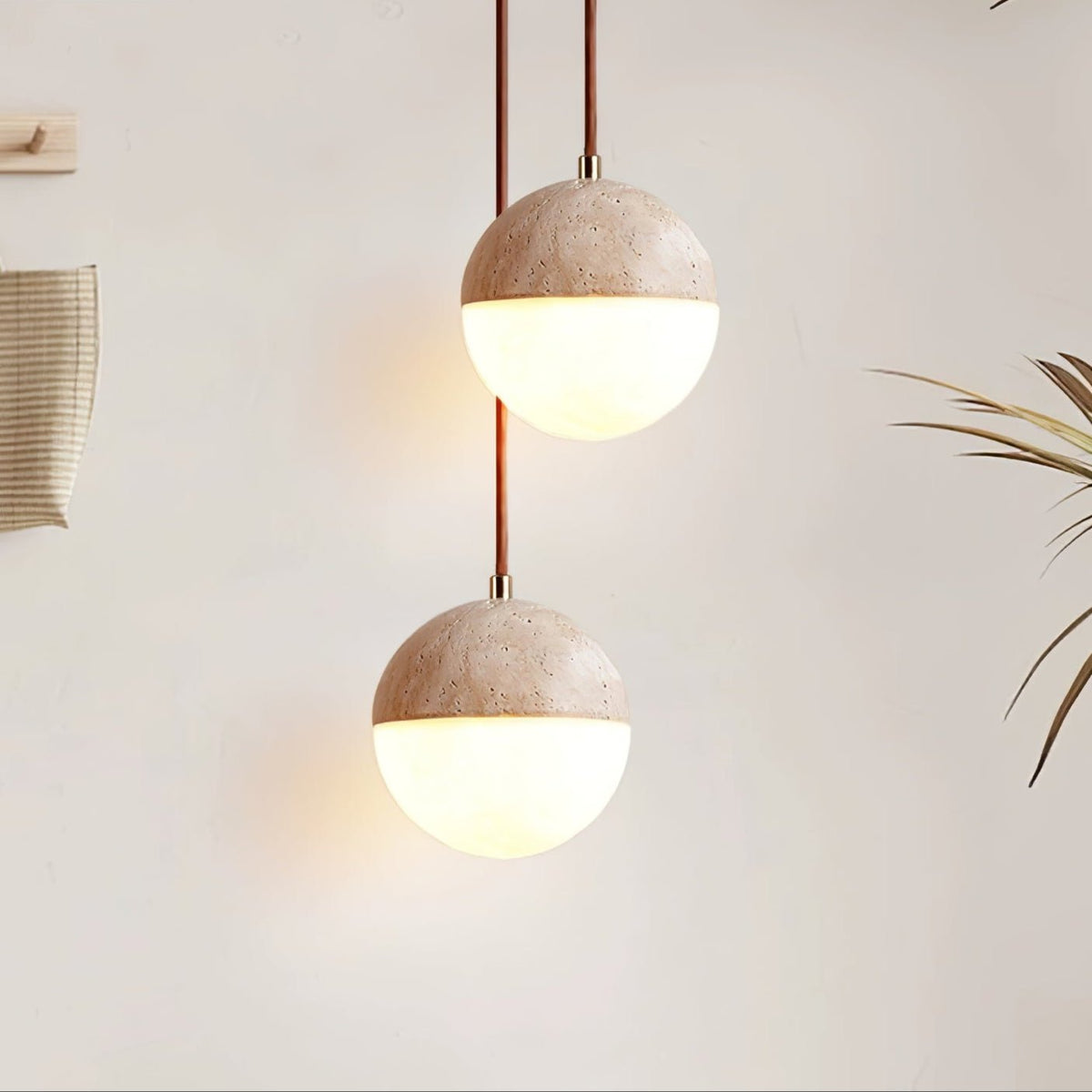 Vendrick hanglamp in geel travertin