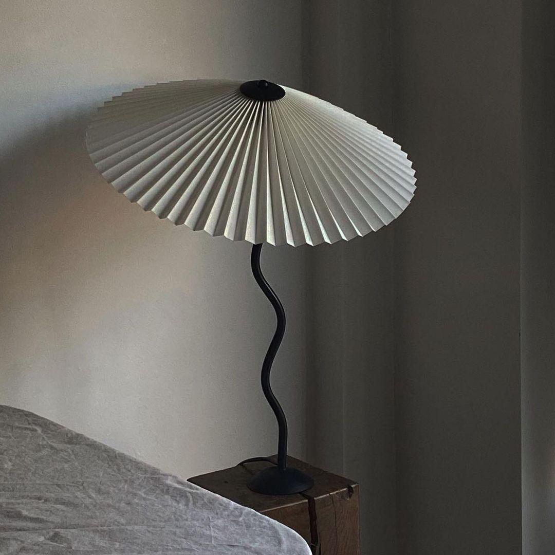 Vioro tafellamp van textiel