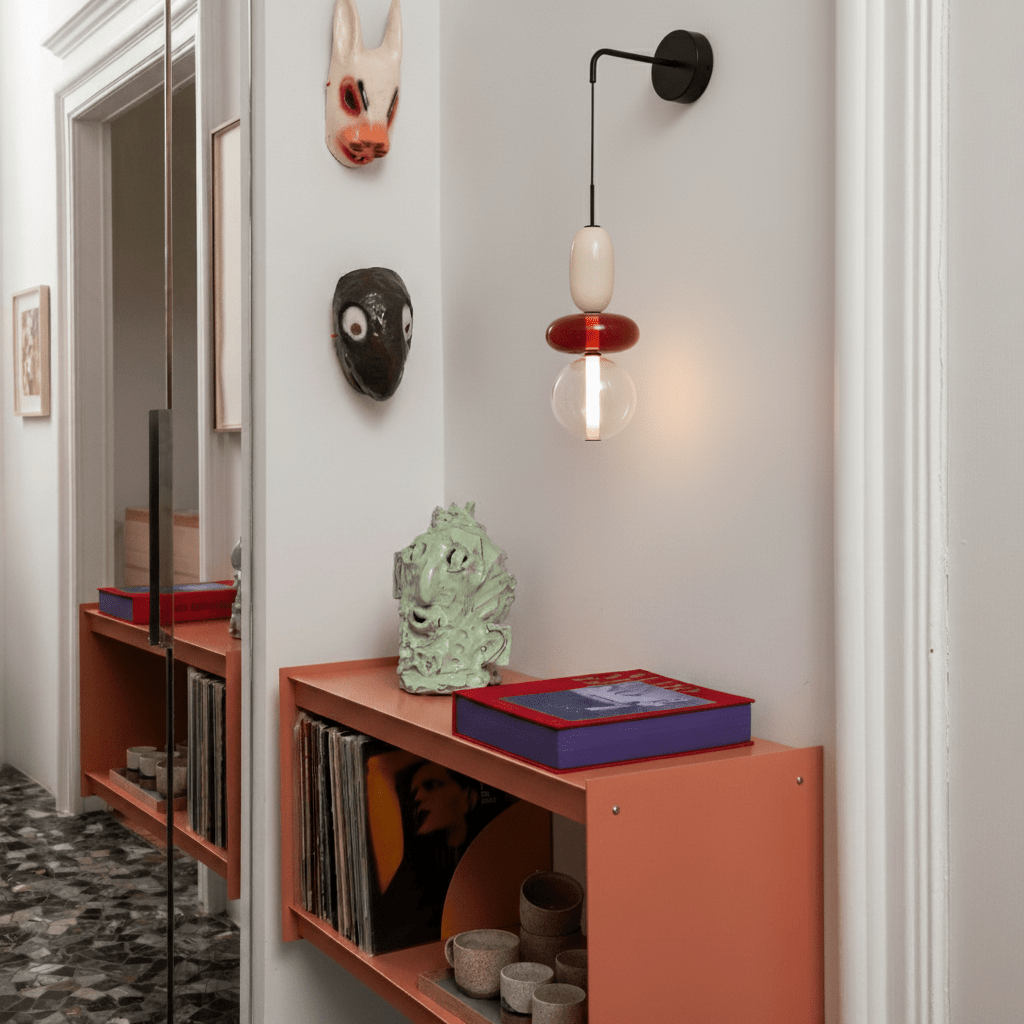 Ralvyn wandlamp met glazen kap