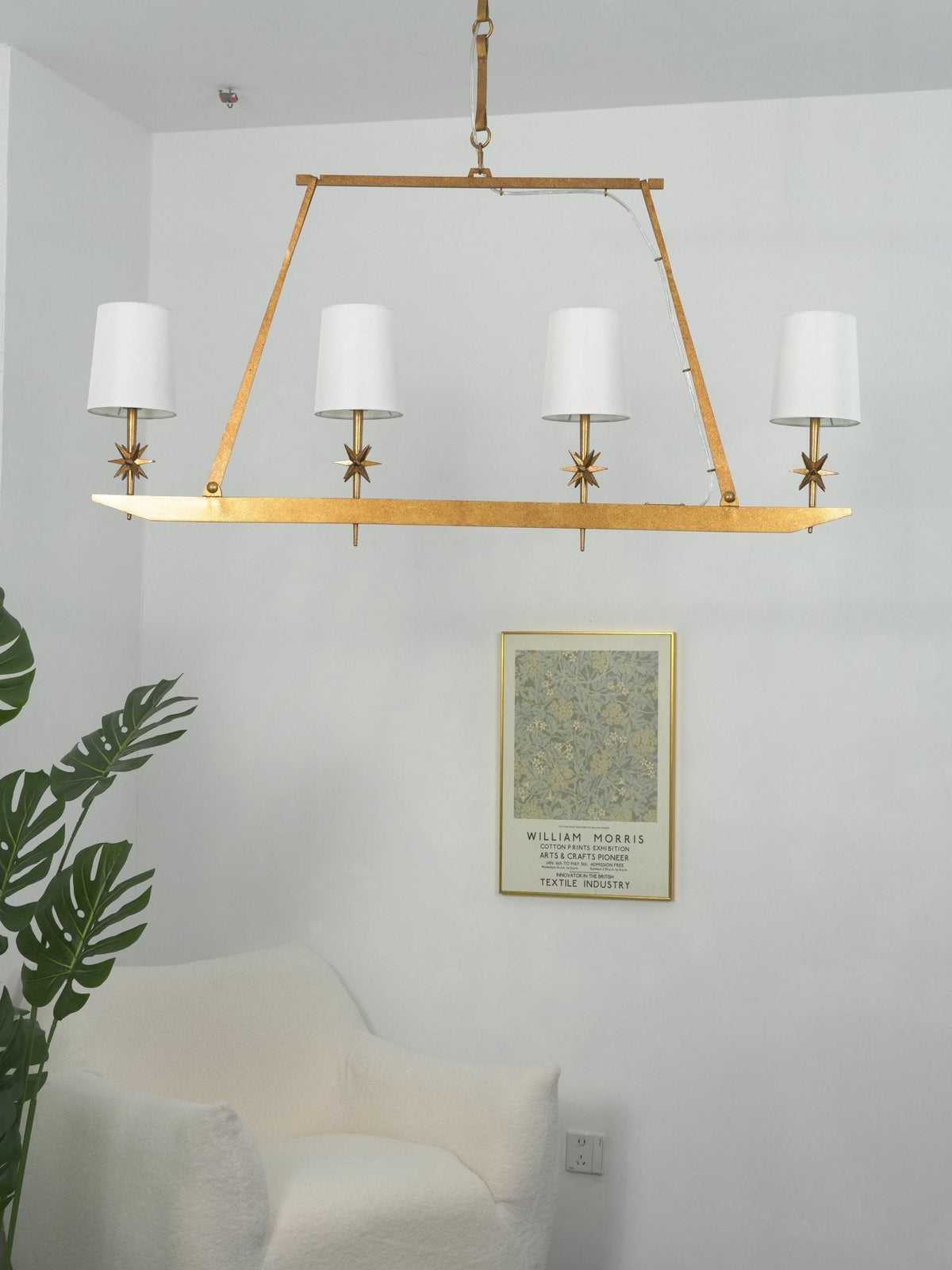 Lynve elegante kroonluchter met messing frame en steraccenten
