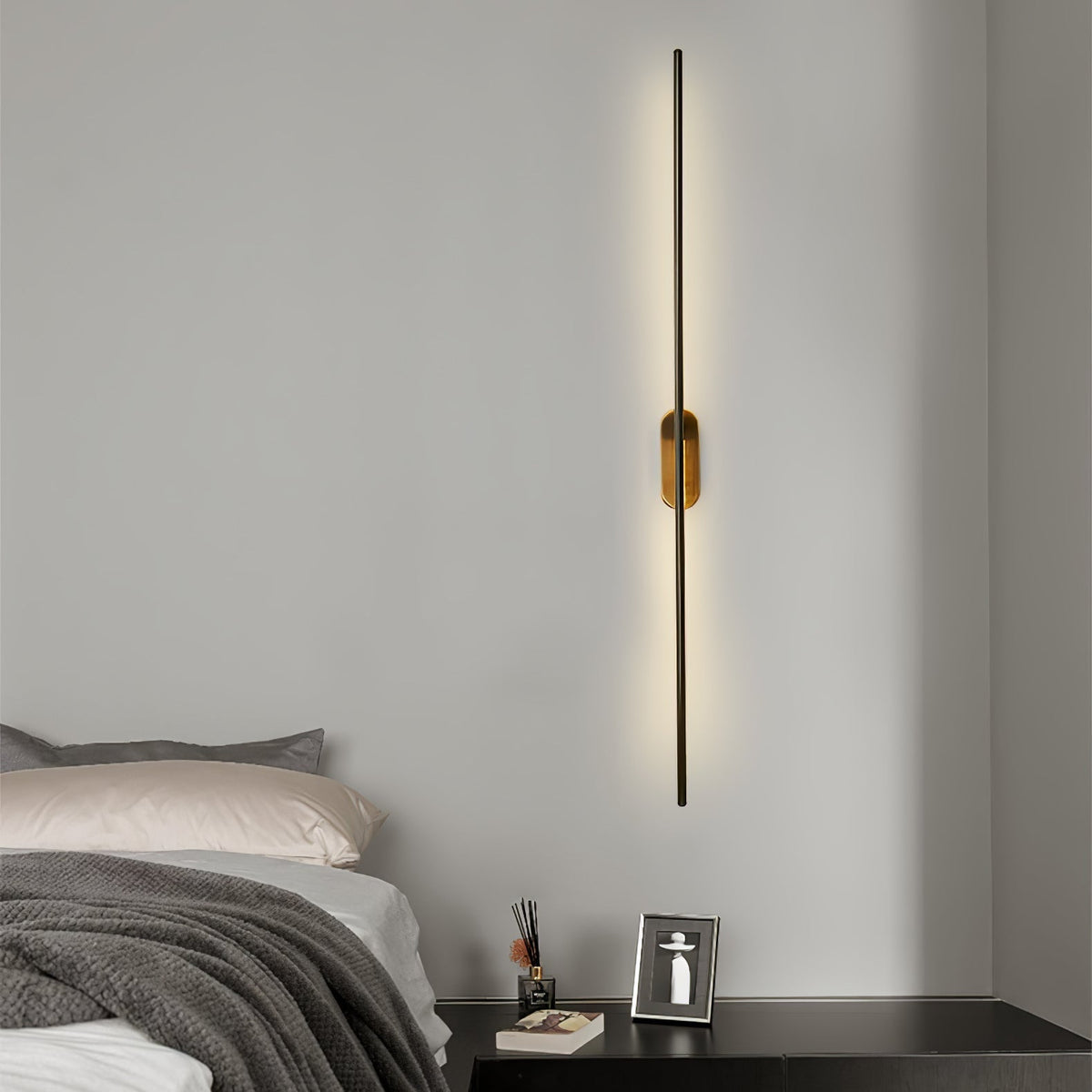Marissa staafvormige messing wandlamp
