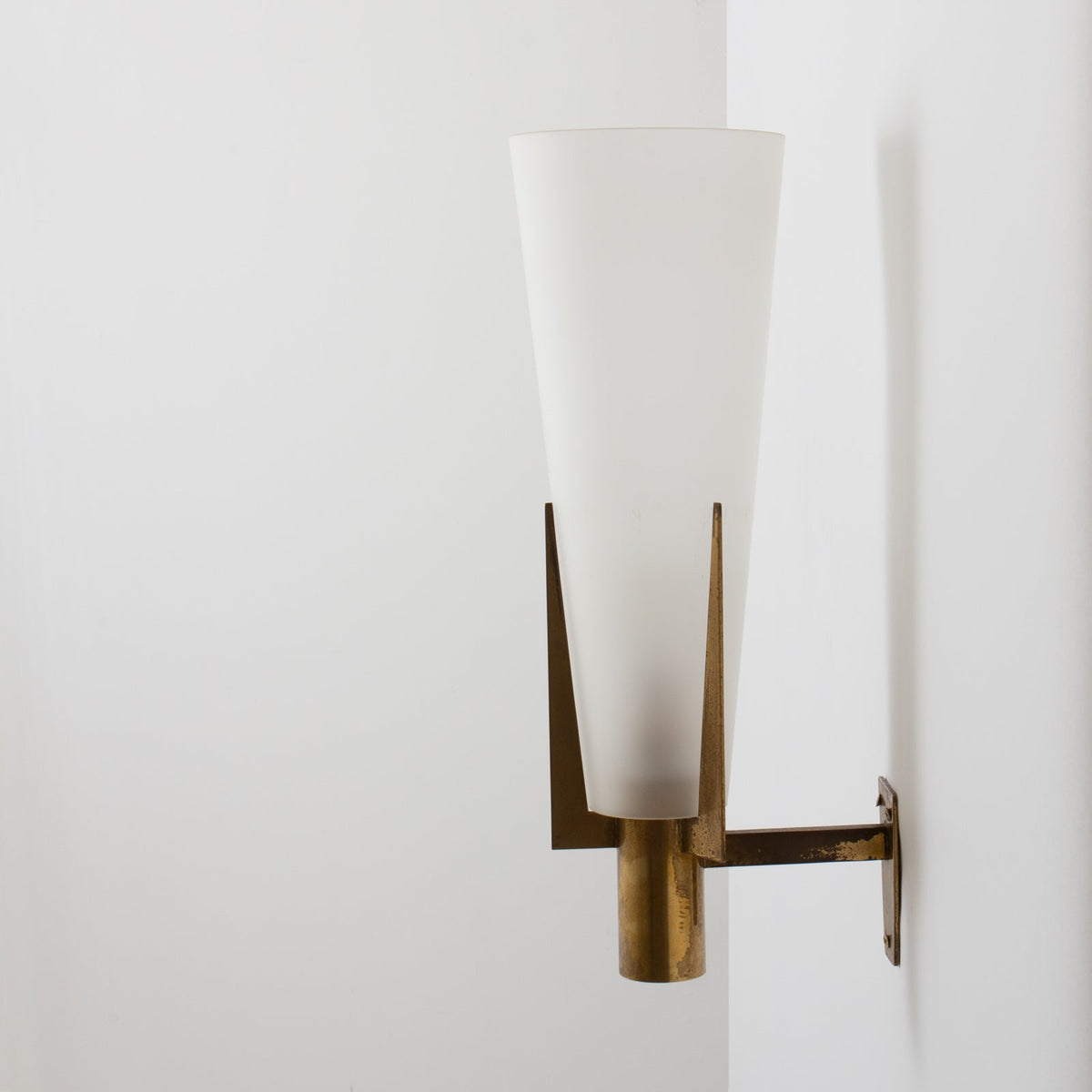 Vatalel wandlamp