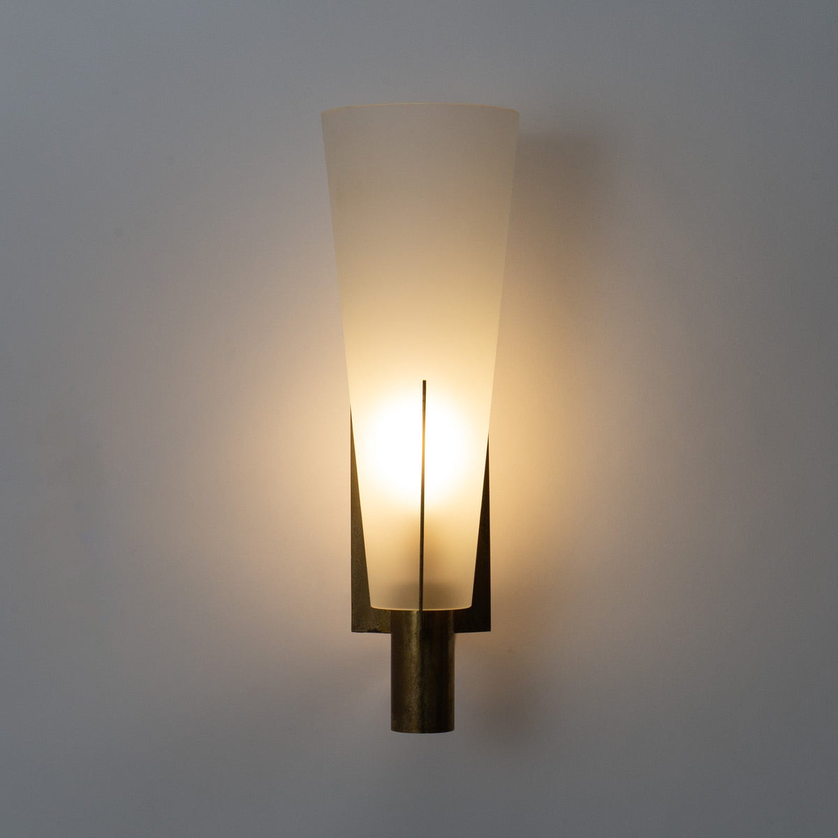 Vatalel wandlamp