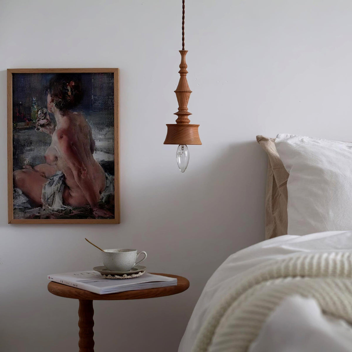 Teriinise hanglamp van walnoothout