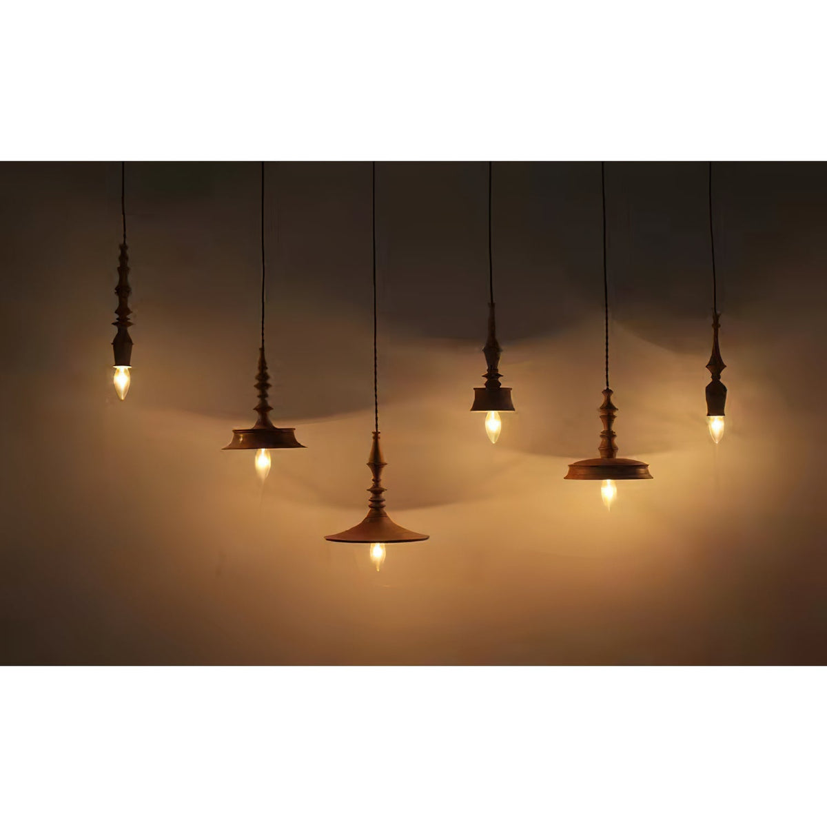 Teriinise hanglamp van walnoothout