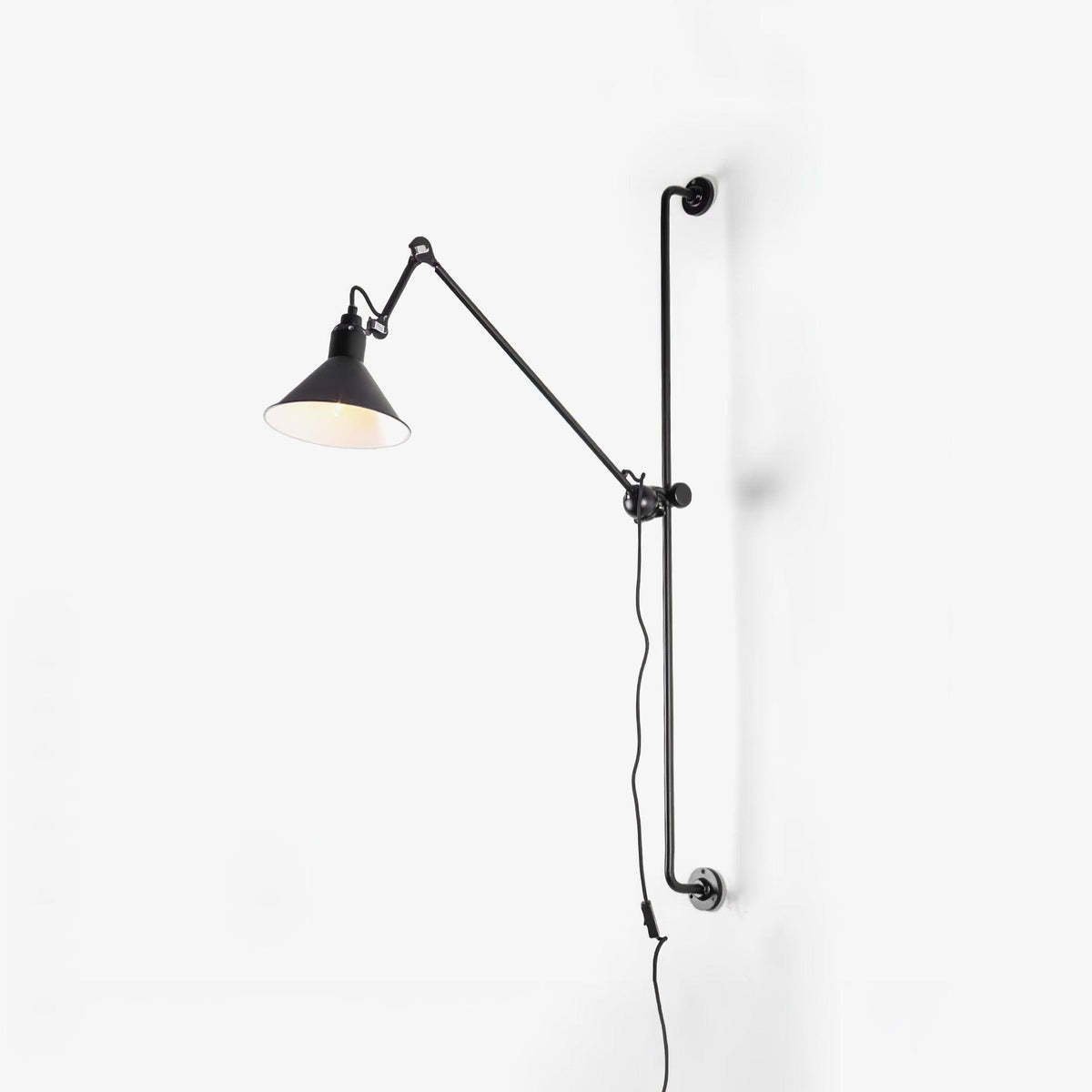 Dral Support Frame Rocker wandlamp