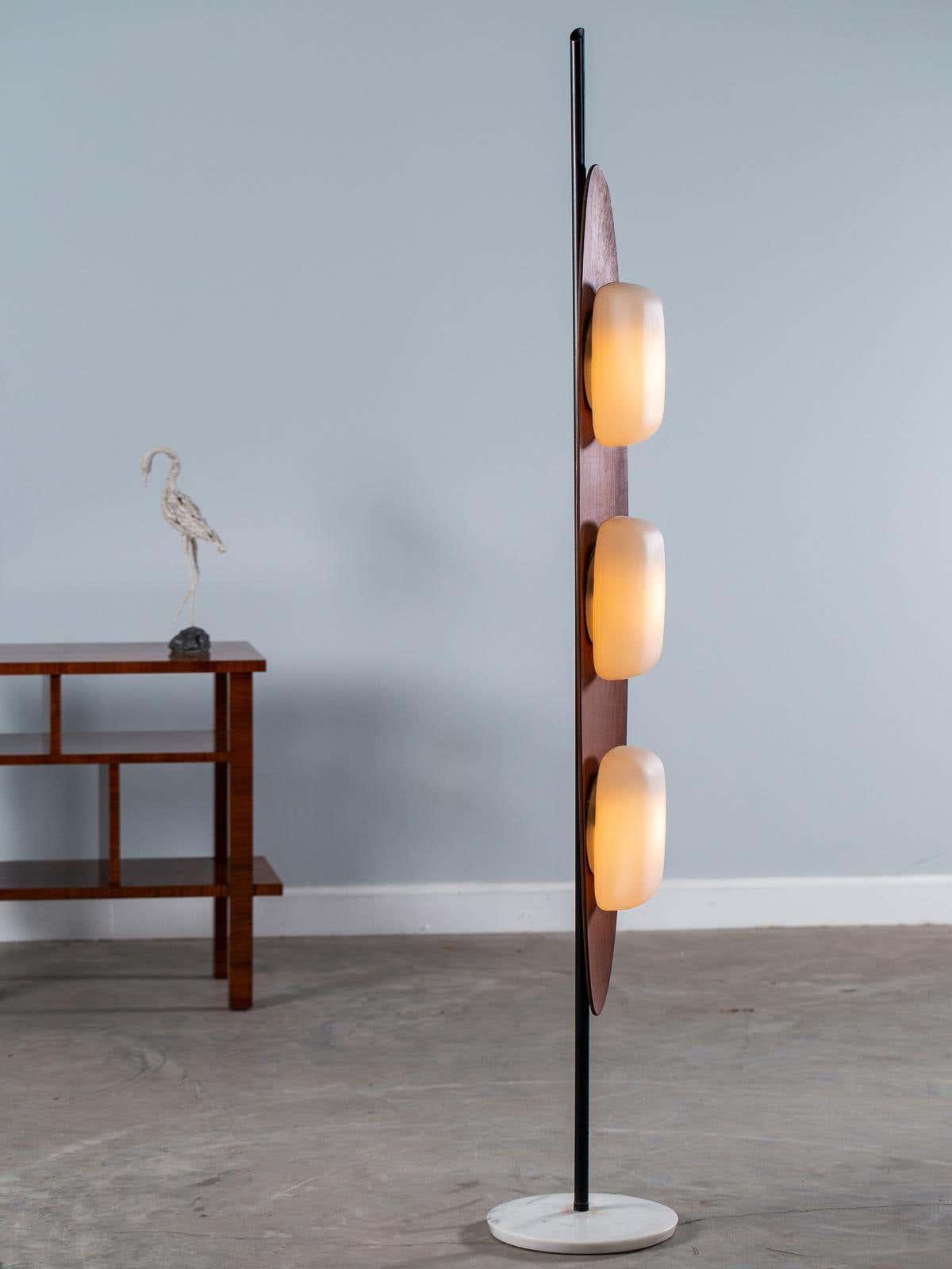 Camirara vloerlamp in marmer