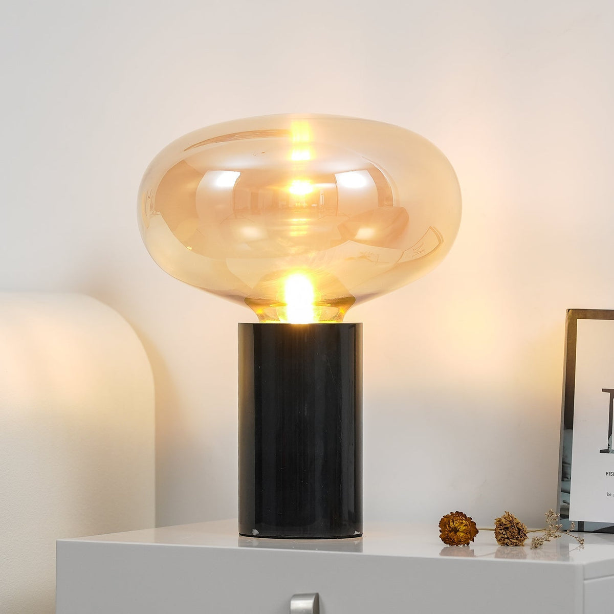 Rova Industriële tafellamp van marmer