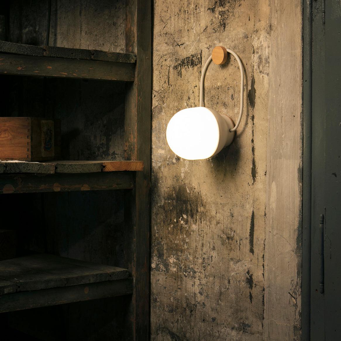 Orb Moderne tafellamp van glas