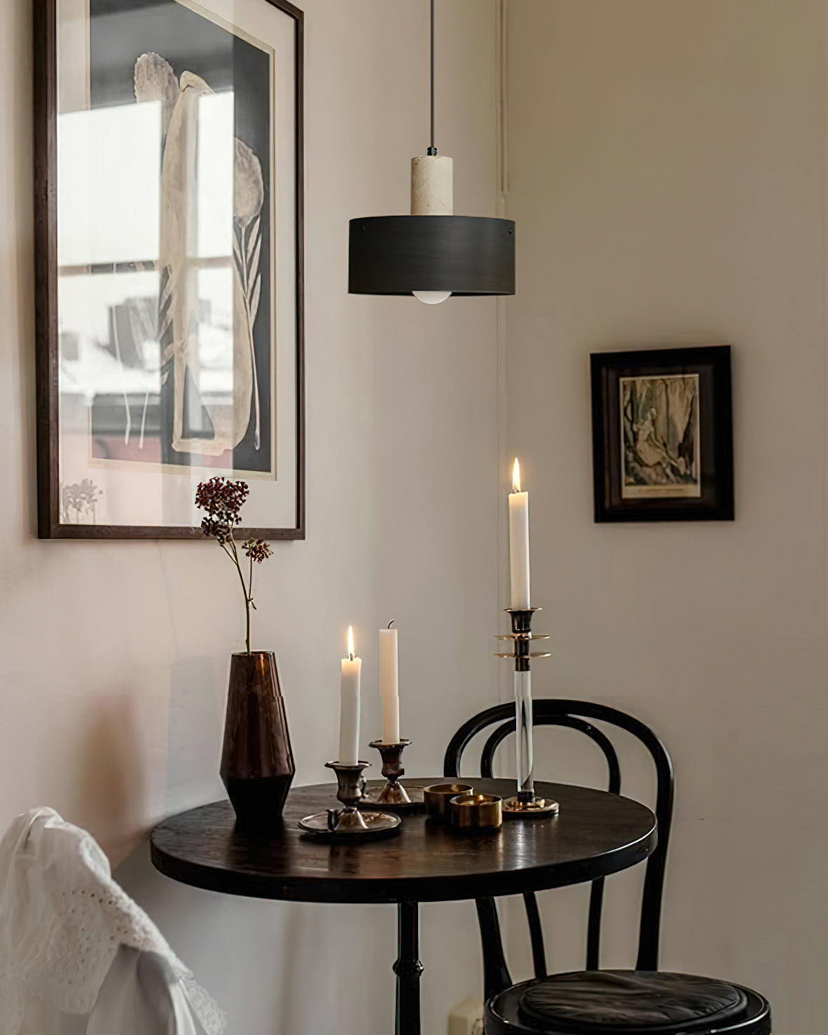 Orelorise hanglamp in walnootkleur en beige