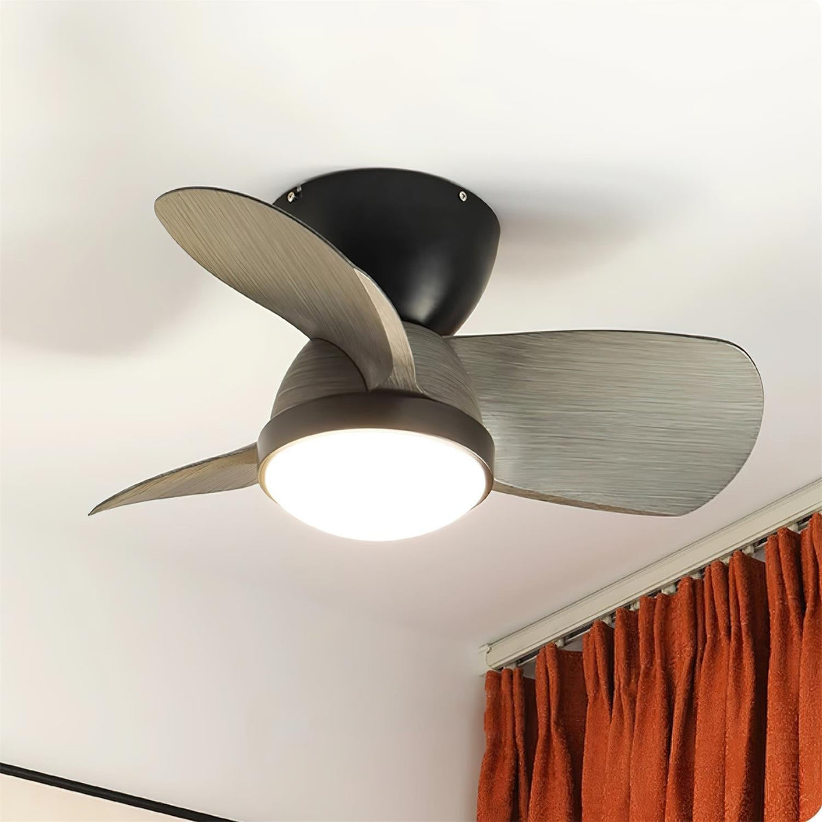 Lioraleria plafondventilator met verlichting