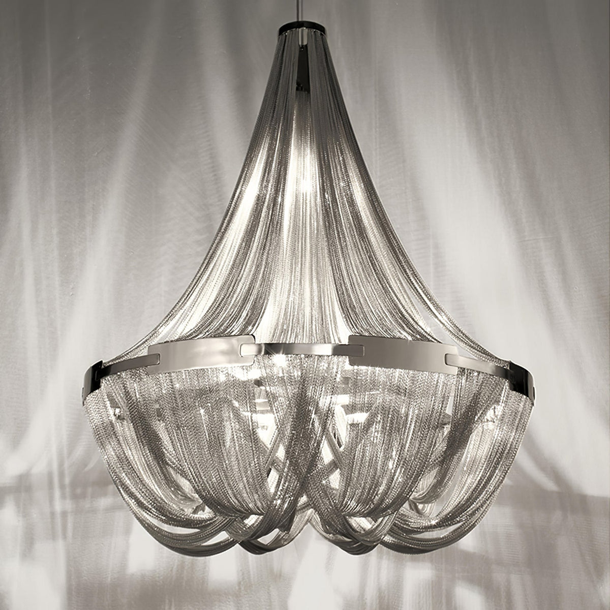 Zylen kroonluchter met aluminium ketting