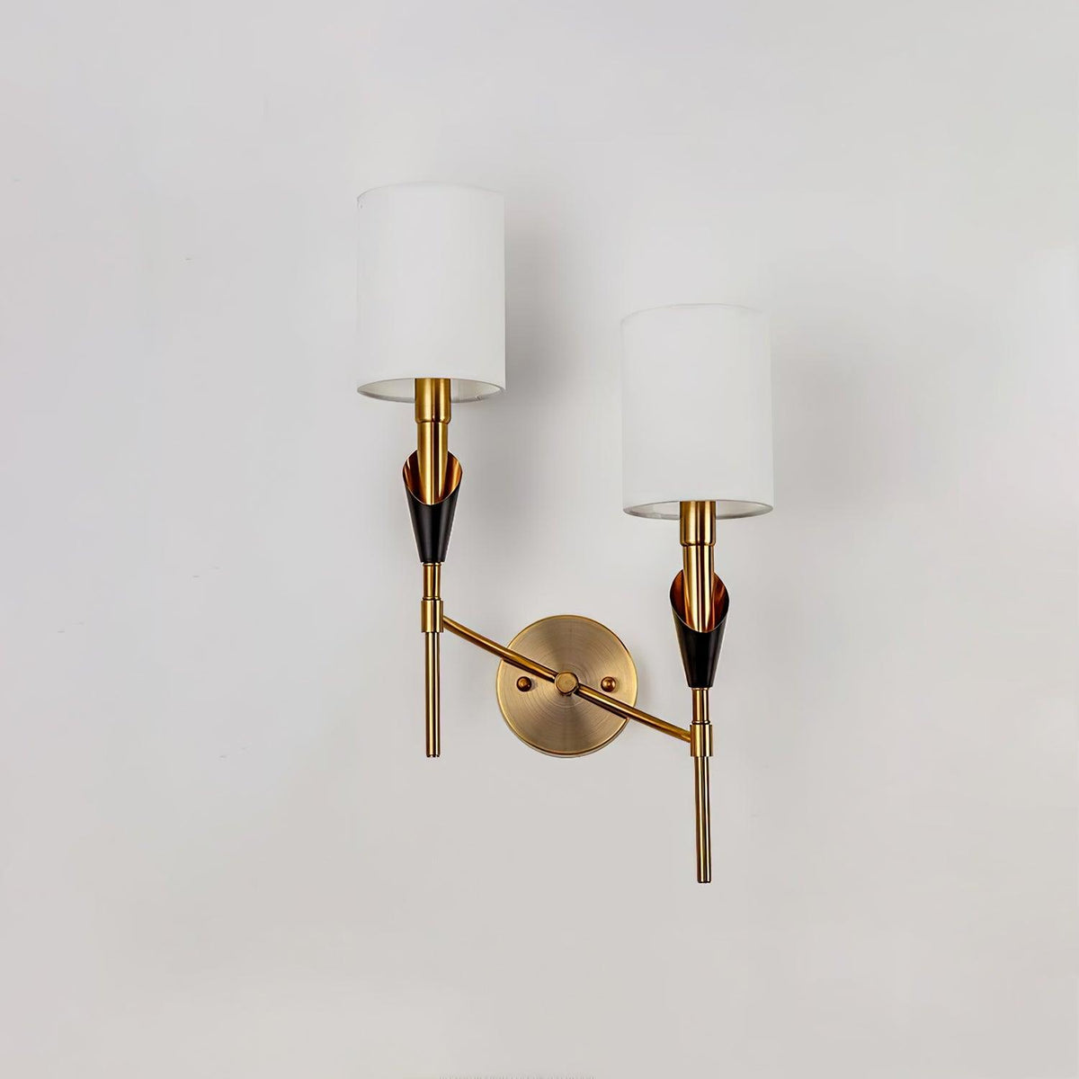 Eurzorira wandlamp met stoffen kap