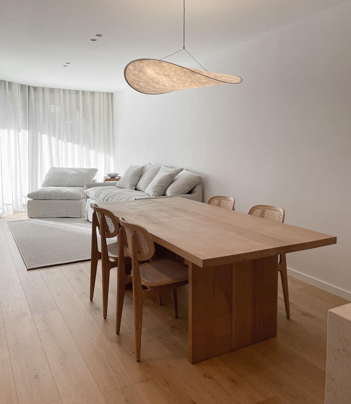 Larenol hanglamp van glas van papier en glasvezel