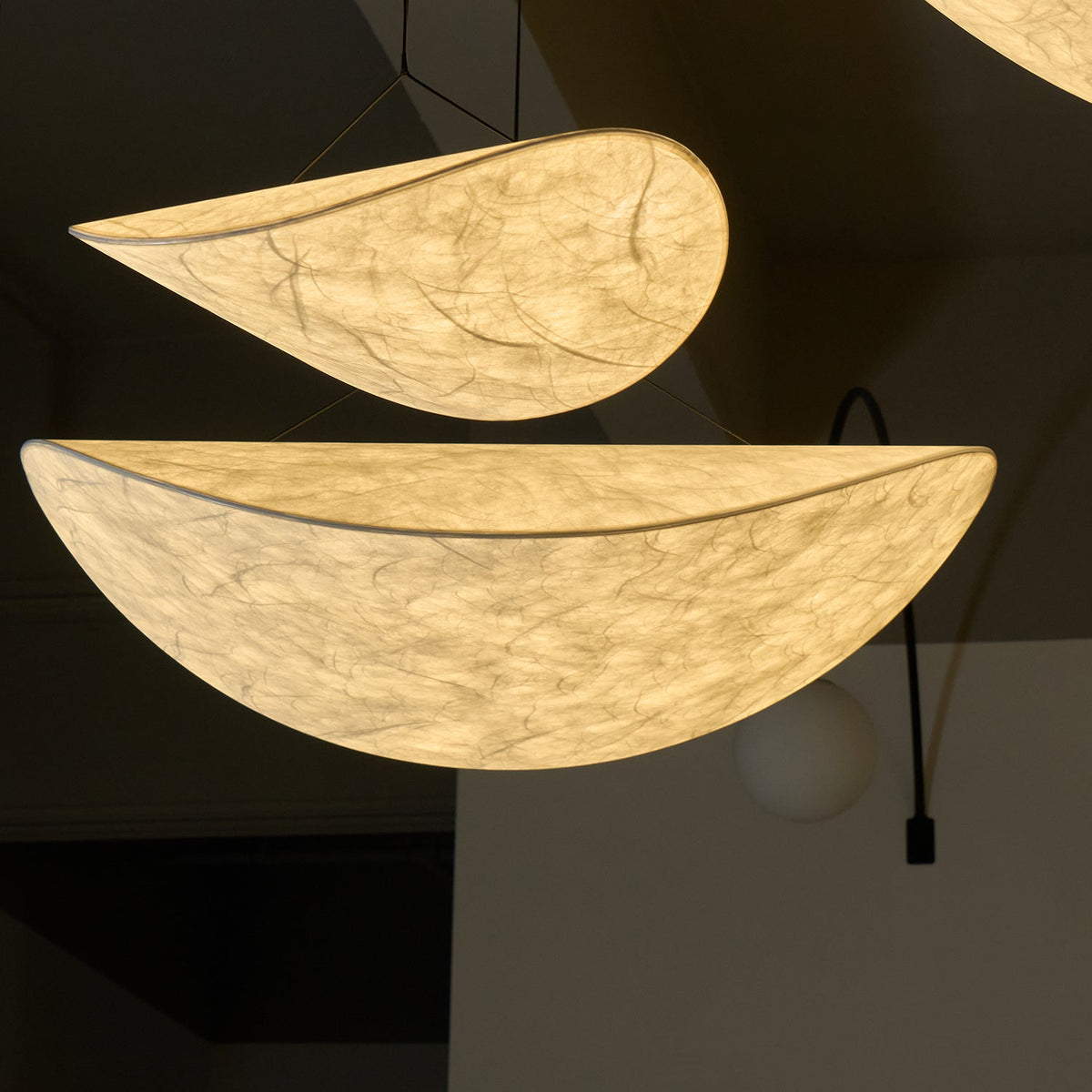 Luminette minimalistisch hanglamp van zijde