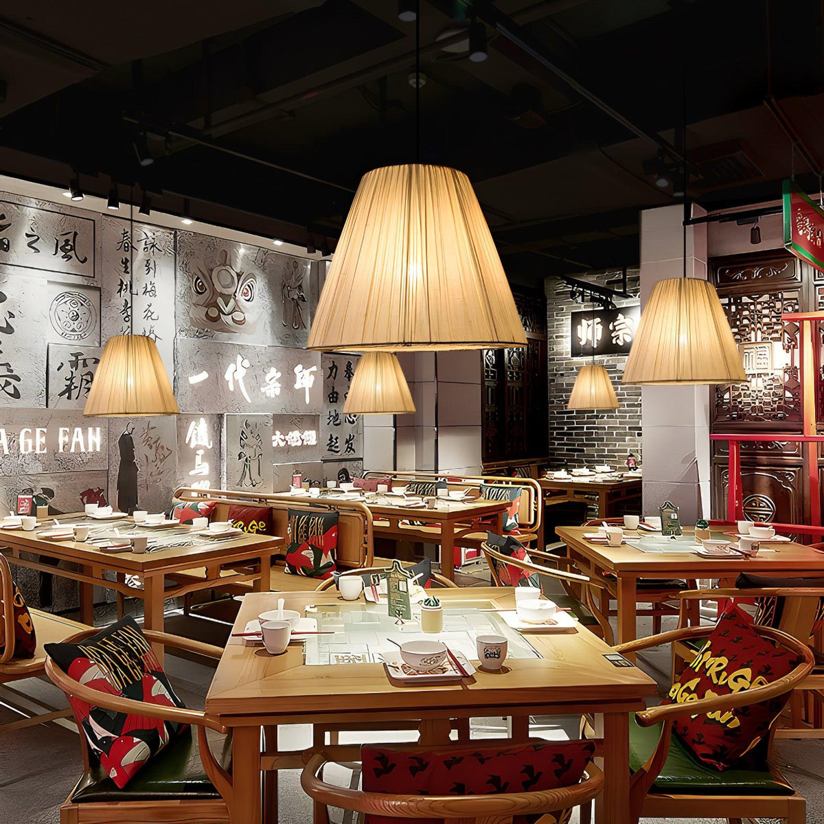 Docan hanglamp met stoffen kap in retro-stijl