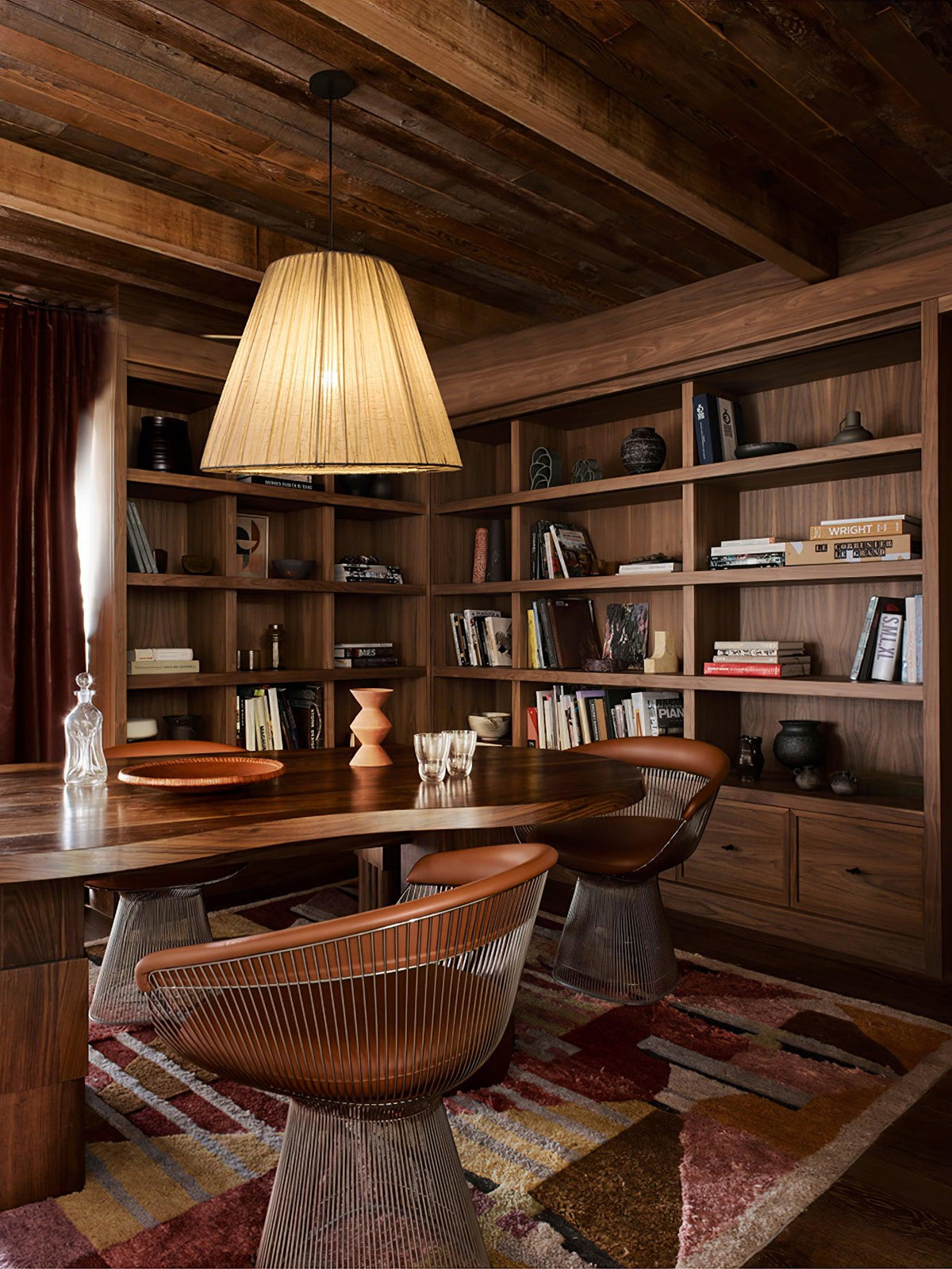 Docan hanglamp met stoffen kap in retro-stijl