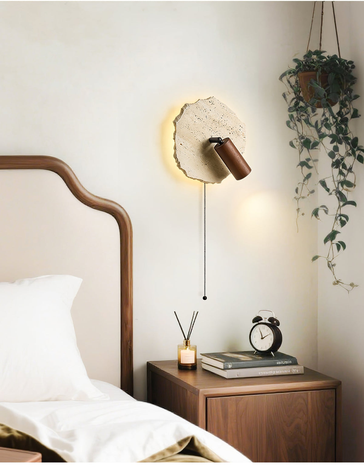 Valeriella wandlamp in Geel travertin