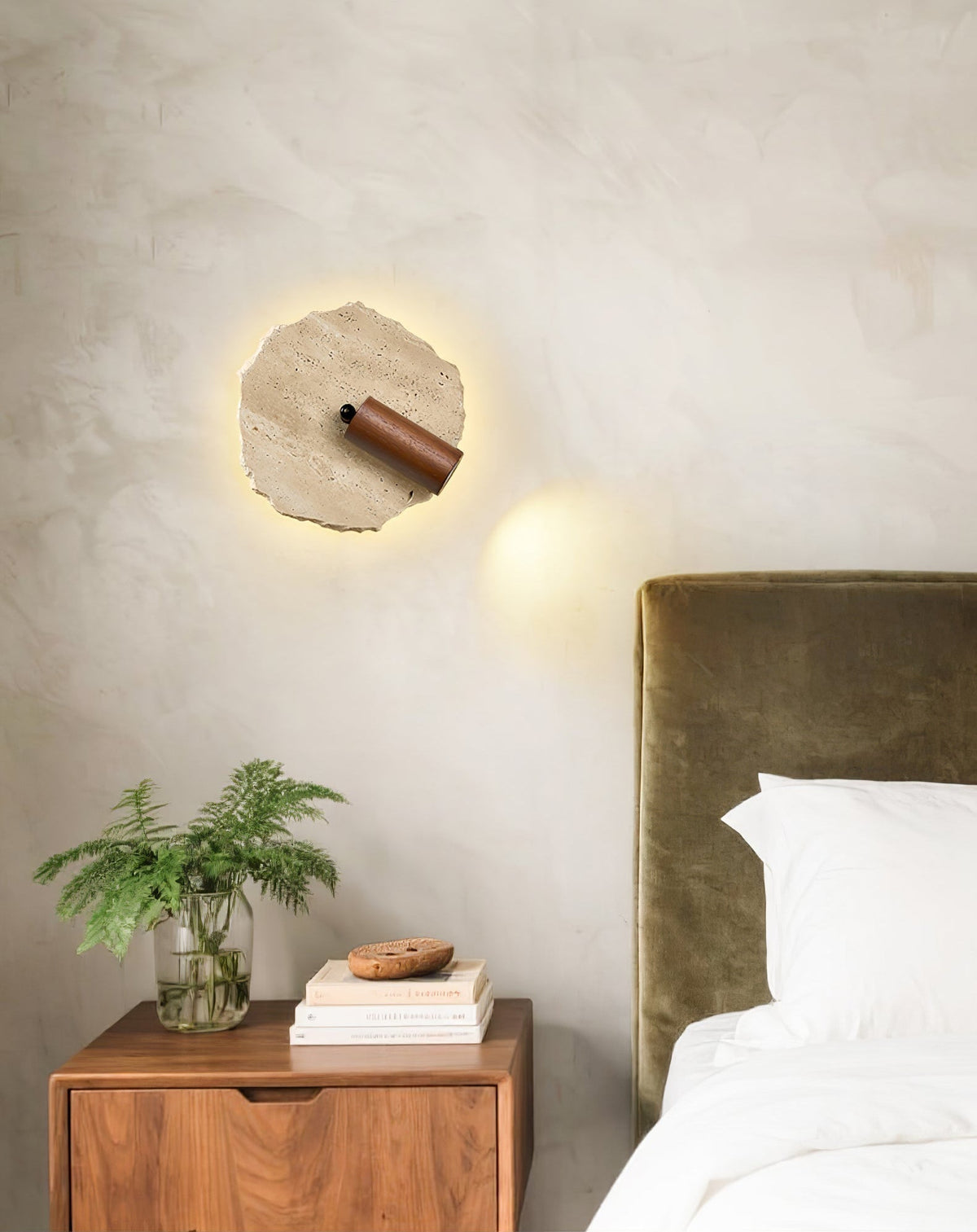 Valeriella wandlamp in Geel travertin