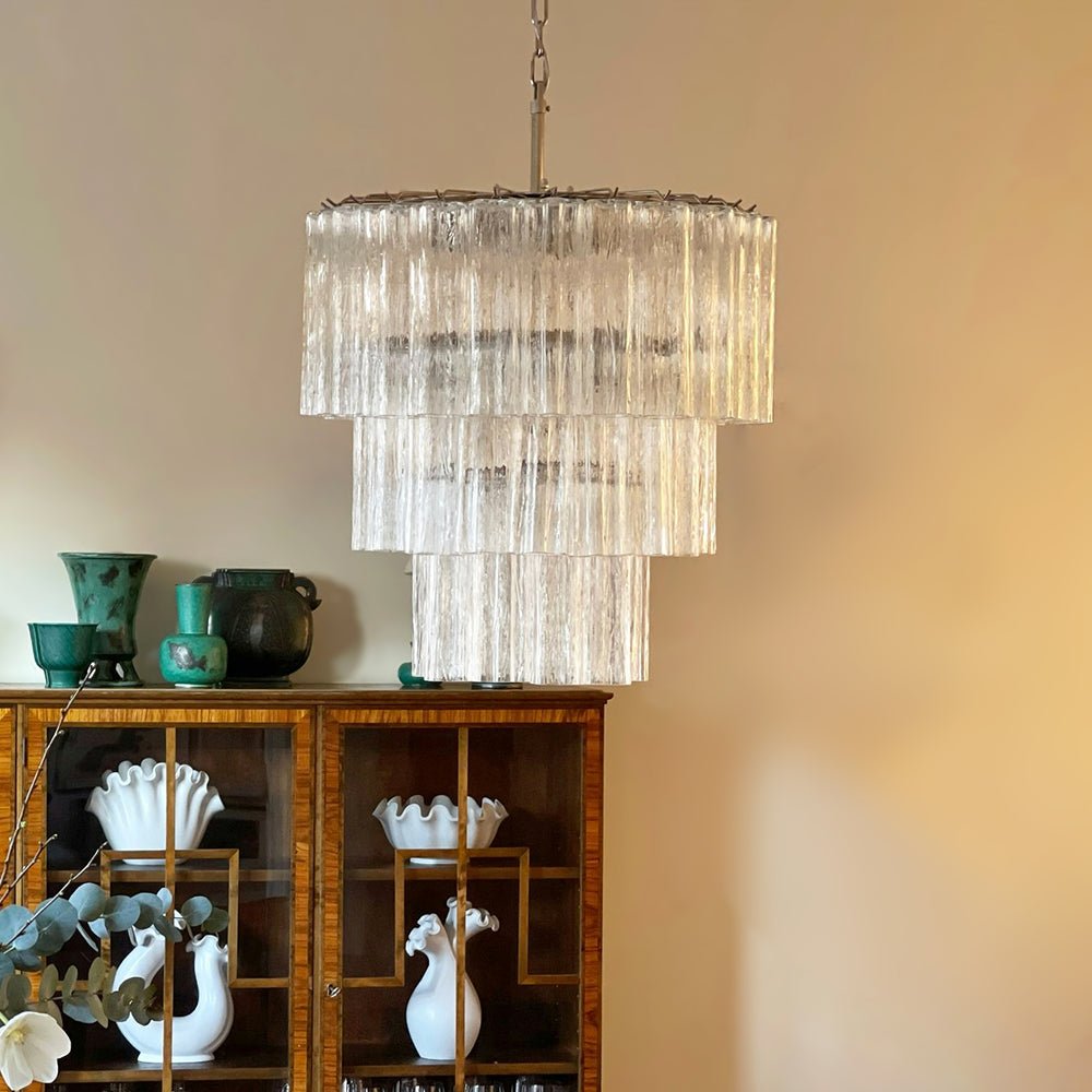 Lioroiel kroonluchter met gelaagde Murano-glasbuizen en waterval-effect in luxe uitvoering