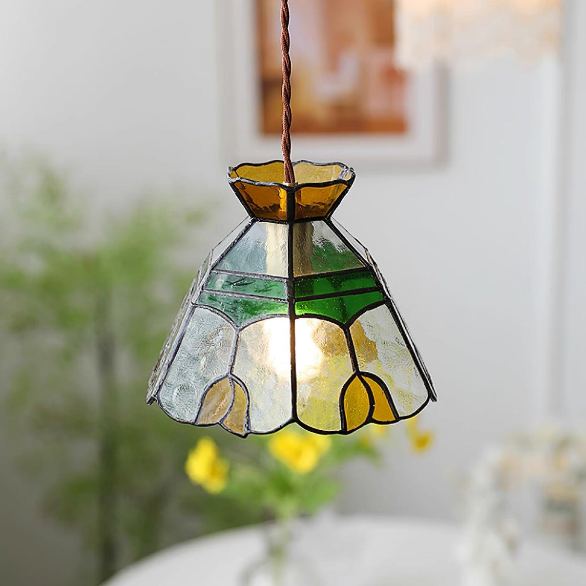 Coriva hanglamp met rookglas in mid-century stijl