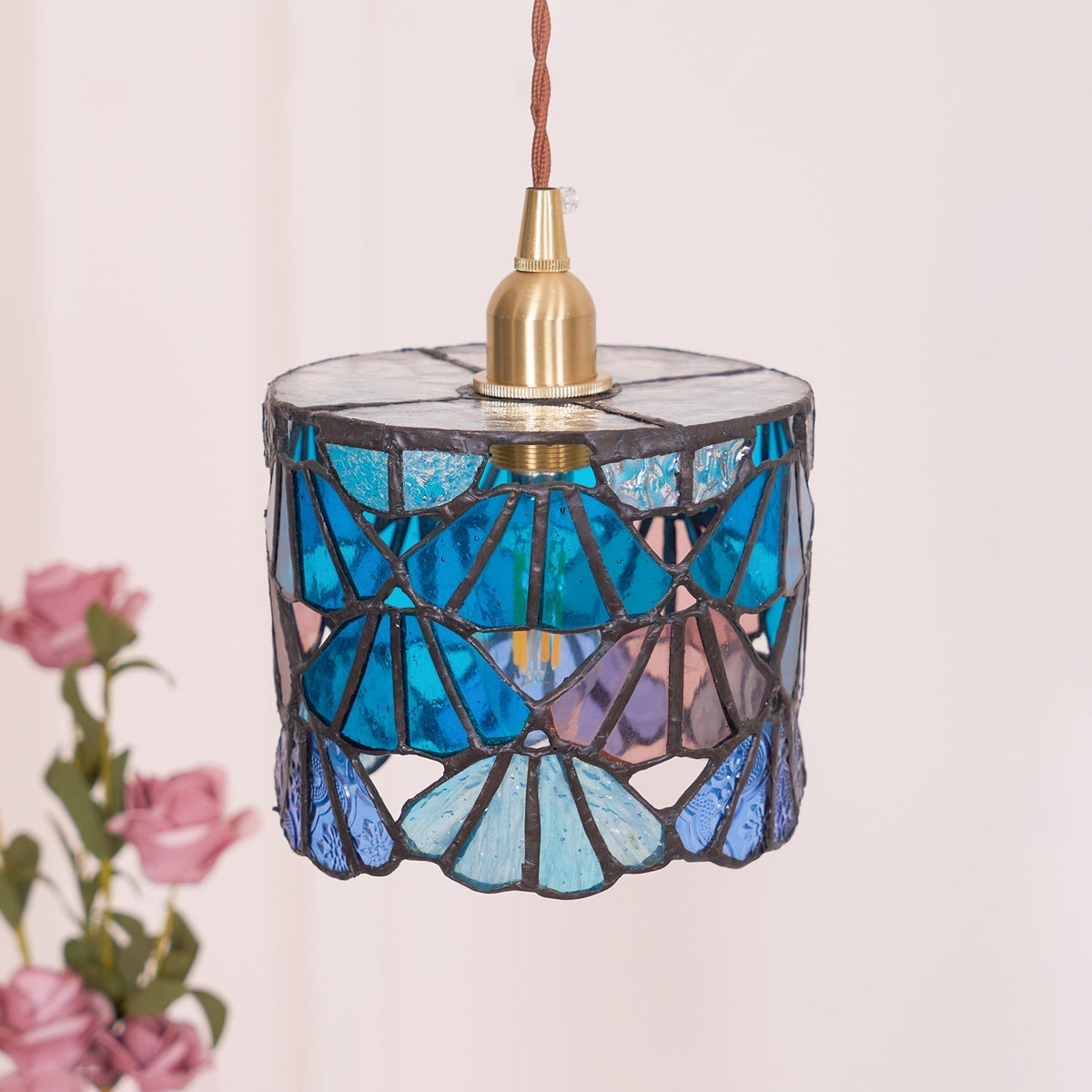 Lioraen Tiffany hanglamp met klassiek ontwerp