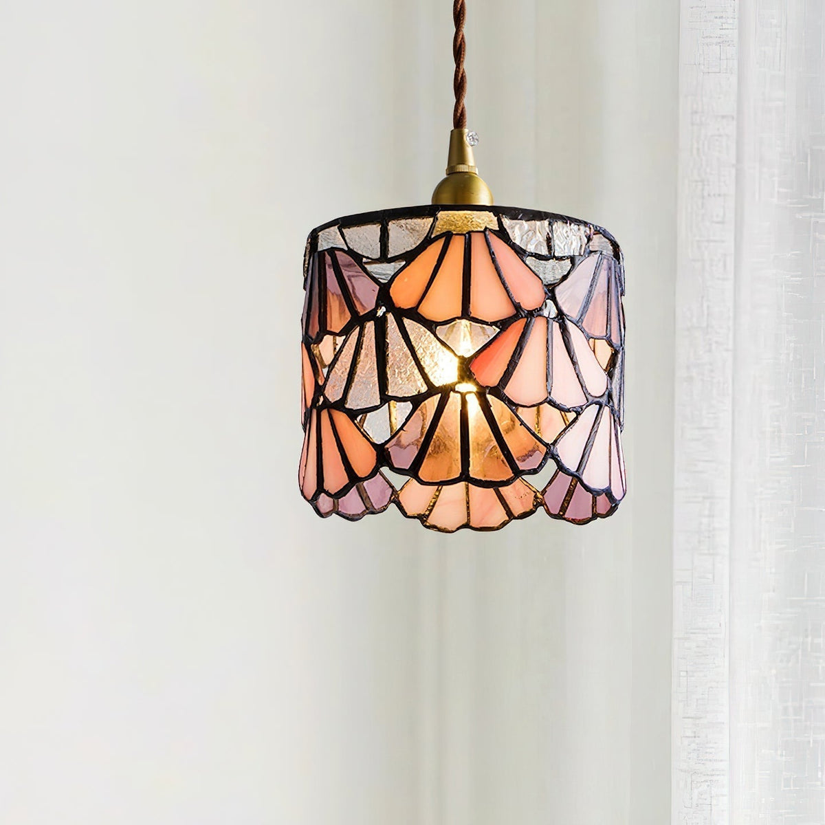 Lioraen Tiffany hanglamp met klassiek ontwerp