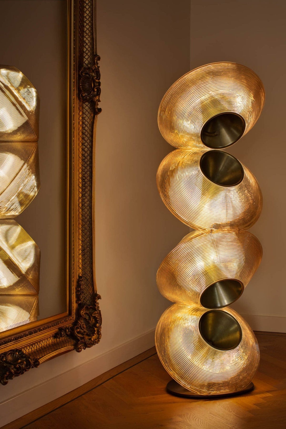 Caluena Lumen Tower vloerlamp