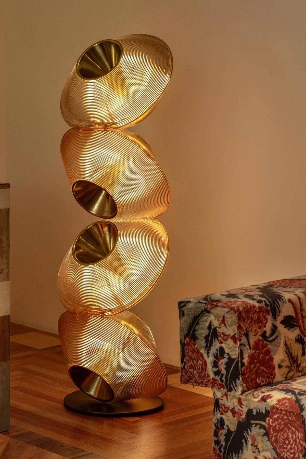 Caluena Lumen Tower vloerlamp