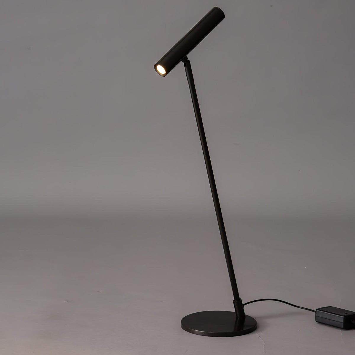 Anor minimalistisch tafellamp