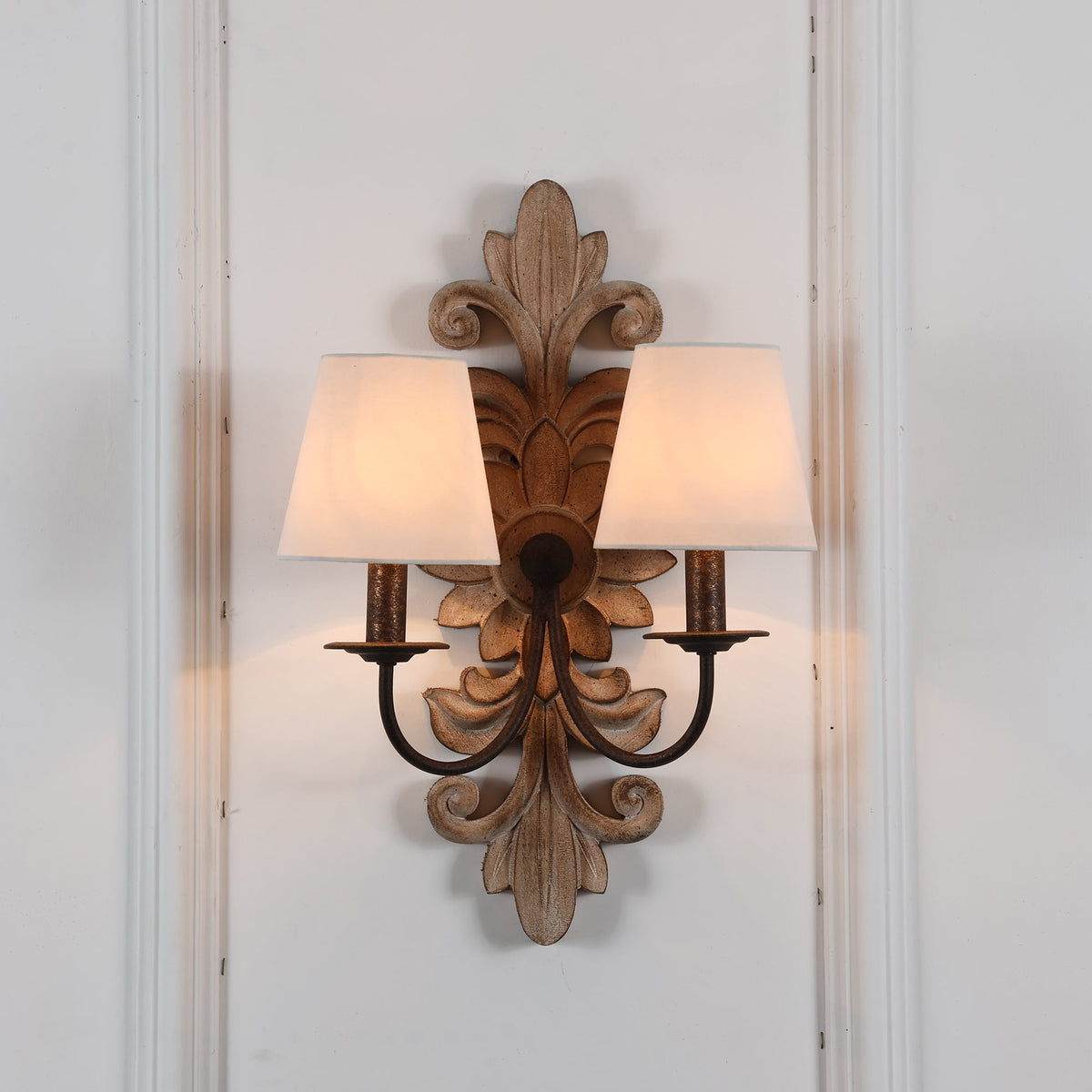 Vadora Postmodern luxe wandlamp